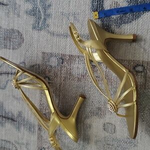 Impo Gold Strappy Rhinestone Sandal Heels Sz7